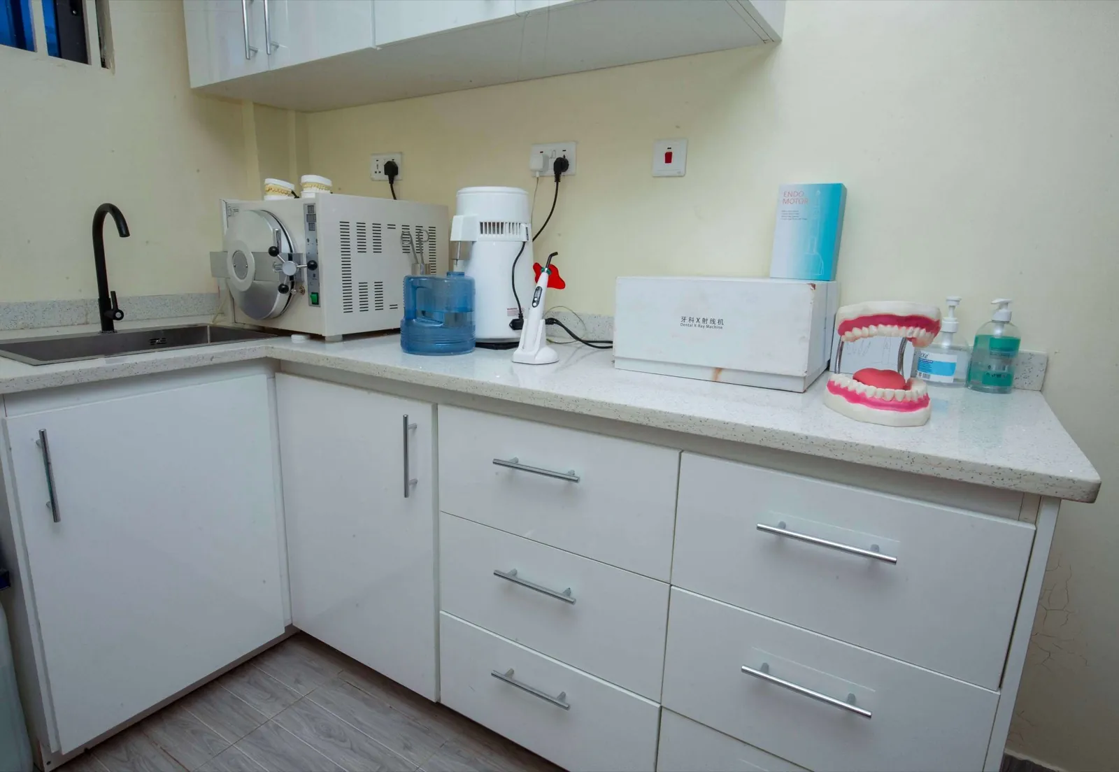Zenith Dental's sterilisation and dental X-ray equipment